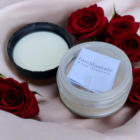 bareMinerals illuminating Mineral Veil Finishing Powder 9g / 0.3 Oz
